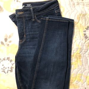 ON Rockstar Super Skinny High Rise size 10 dark wash